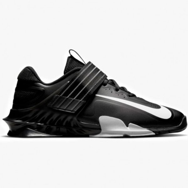 Nike v�gtl�ftningssko Savaleos - sort