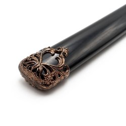 Saya til bokken - embelliseret