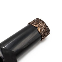 Saya til bokken - embelliseret