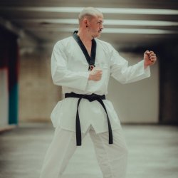 Dobok Jeonmun - sort krave