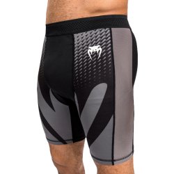 VT Shorts Attack - sort/gr�
